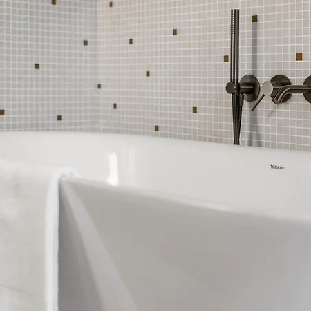 Campanile Prime - Smart Lyon 호텔 3*